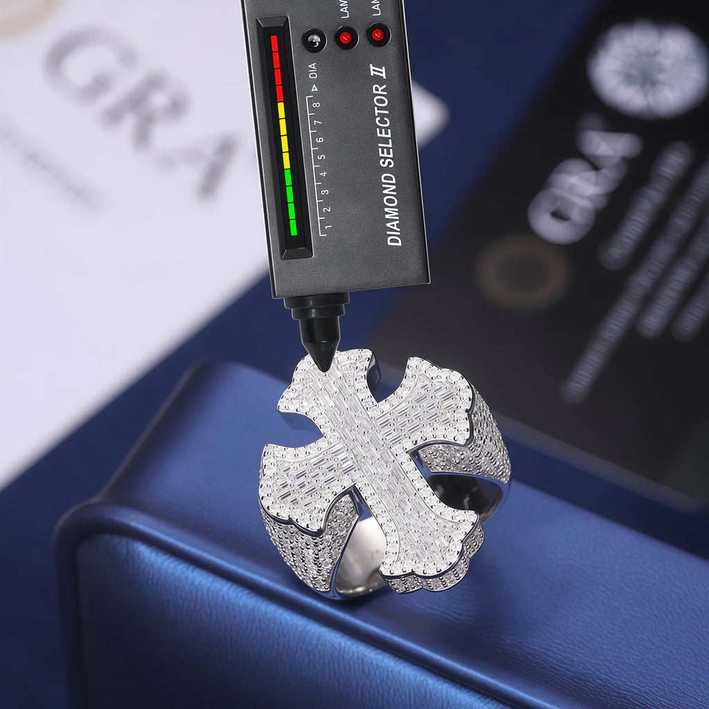 VVS Cross Moissanite Ring